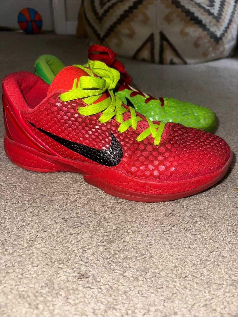 Rare Kobe Mismatch Grinch Proto Grinch & Reverse Grinch